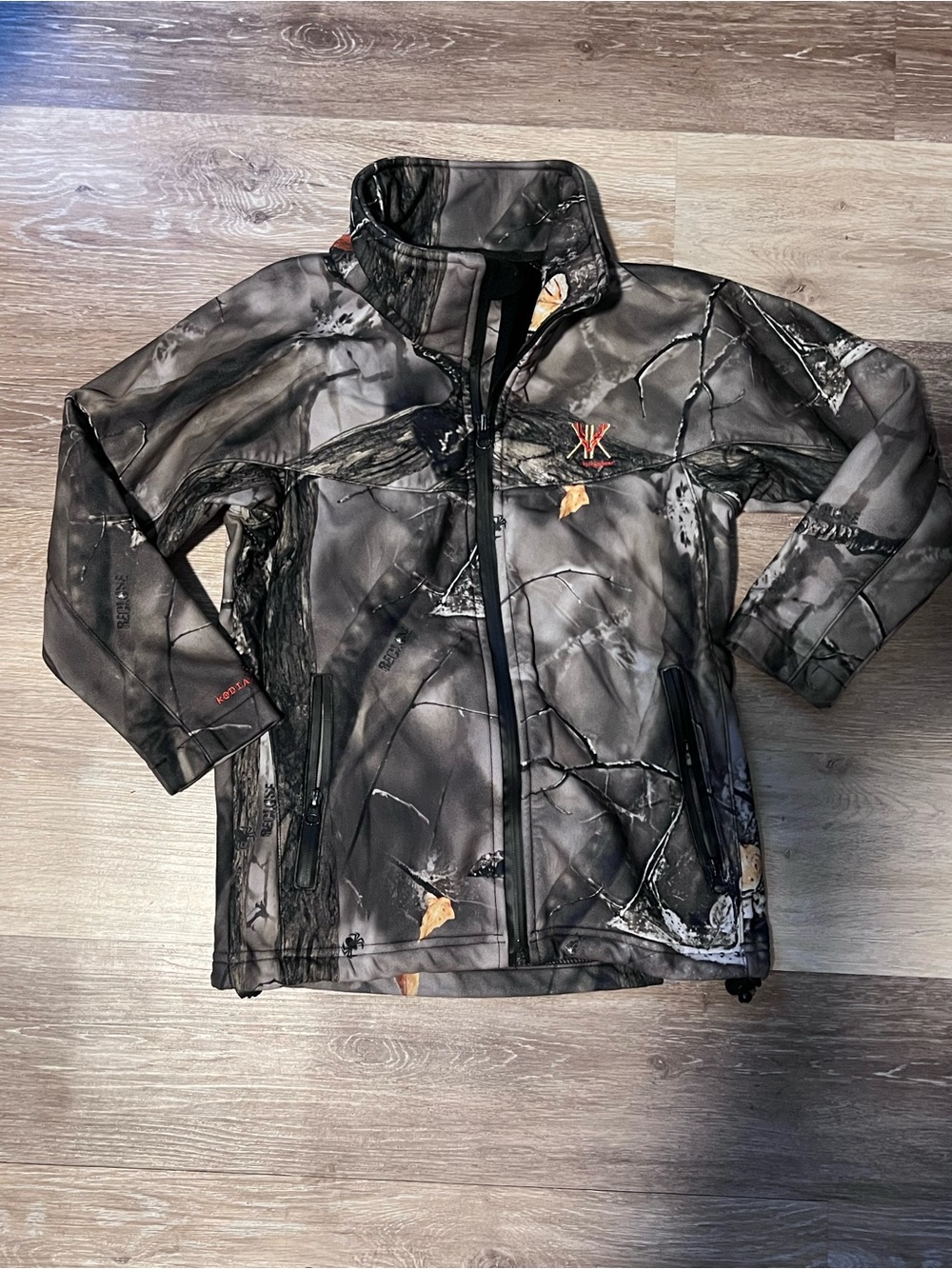 Kodiak kids youth kids x small Camo Softshell Jacket with Tree Bark Print